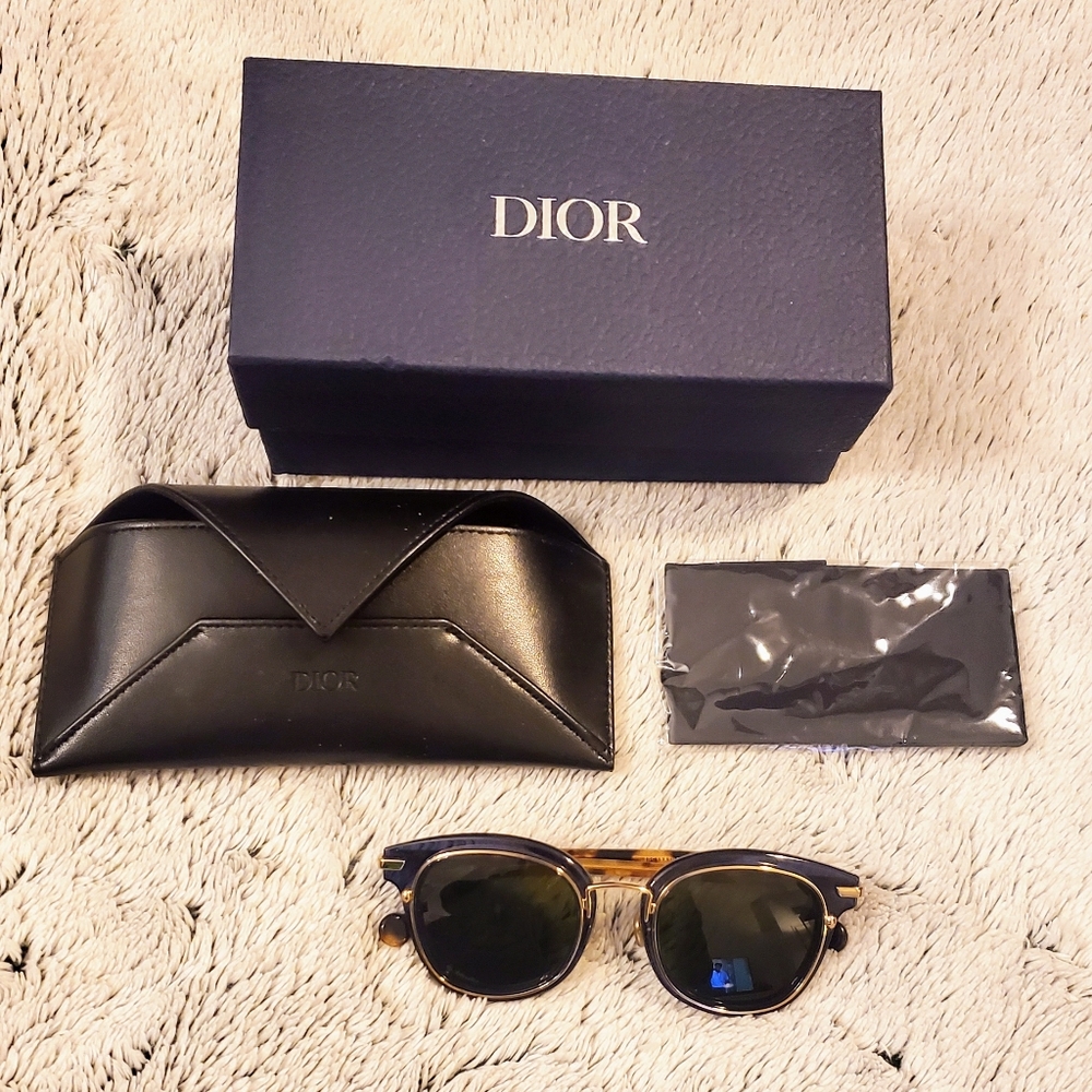 Dior Women Origins 2 Navy Blue Sunglasses - brand new
